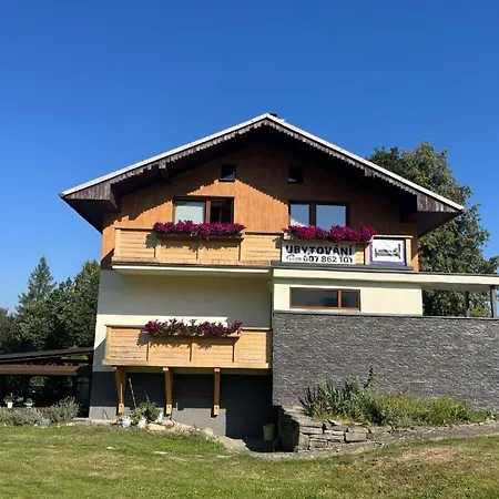 Pod Pustevnami Casa rural *